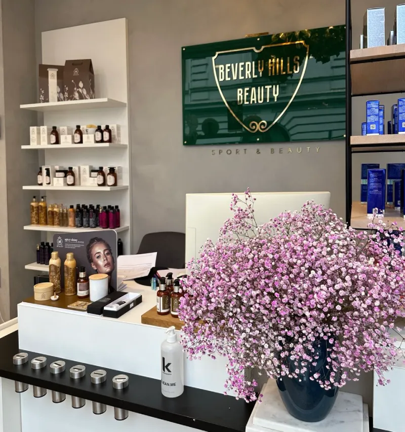 photo_2025-10-11_01-37-10 (3) beverlyhillsbeauty-main